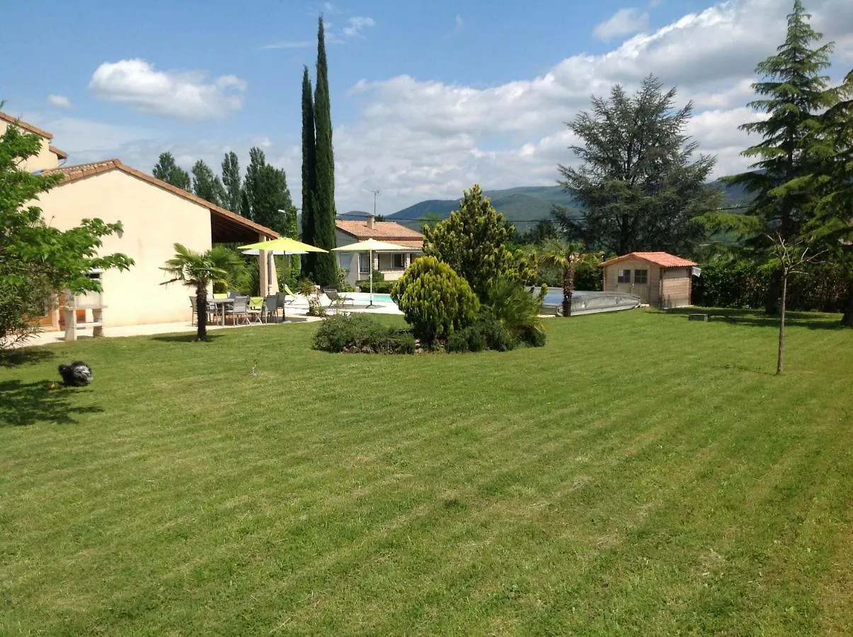 La Villa Des 3 Ifs Vallon-Pont-d'Arc 0*,