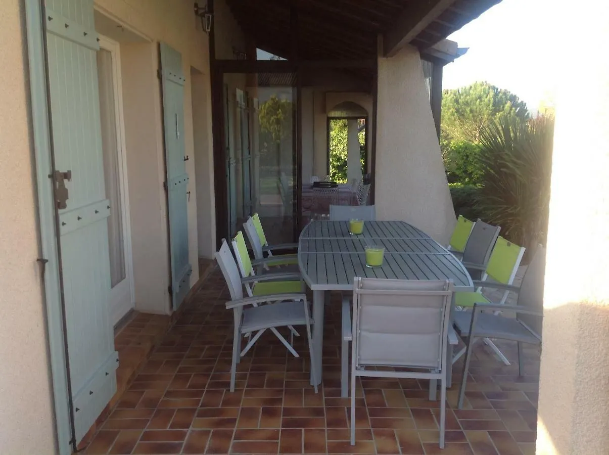 La Villa Des 3 Ifs Vallon-Pont-d'Arc 0*,  France